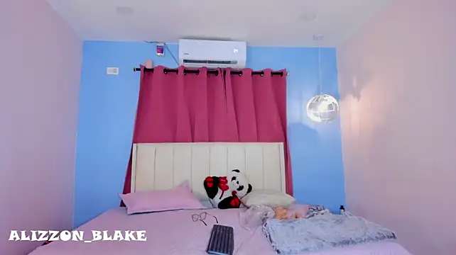 Czat XXX na żywo – Alizzon_blake