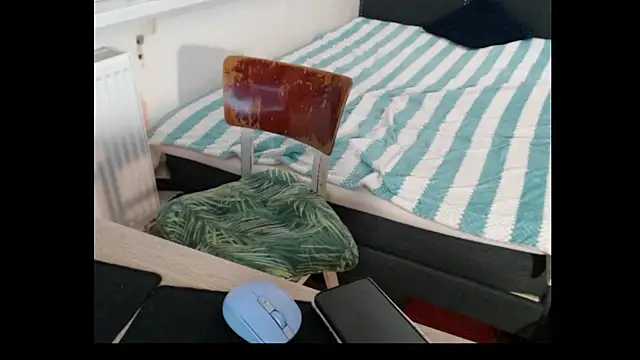 Chat +18 de Sweetboobs ao vivo