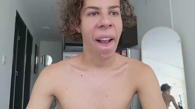 XXX chat uživo modela grey___27