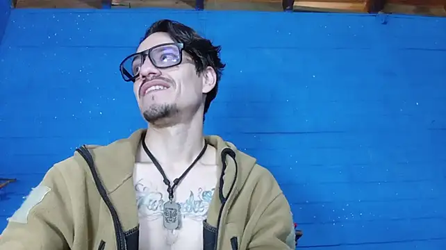 Chat XXX en directo de Alan_summer