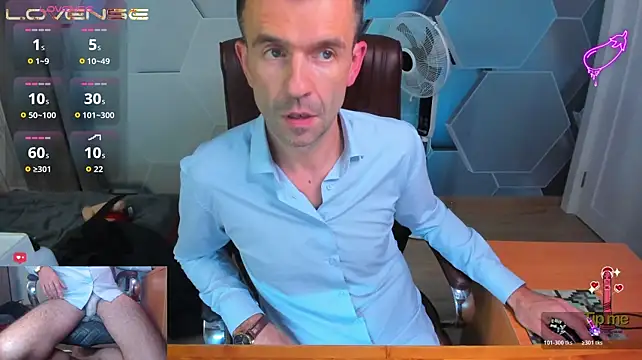 SteveTiger Live XXX Chat