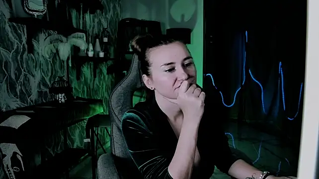 Chat +18 de Golden_Dragon ao vivo