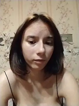 -VictoriaJohnson- Adlı Modelin Canlı XXX Sohbeti