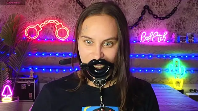 Cool_Freak_ Chat XXX in diretta