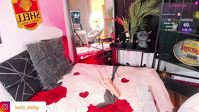 dark-kalr's Live XXX Chat