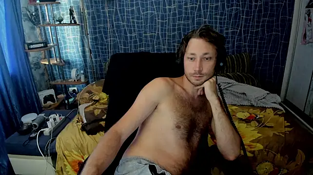XXX chat uživo modela CuteBoy228