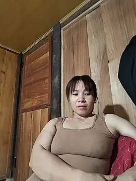 Biva11 Adlı Modelin Canlı XXX Sohbeti