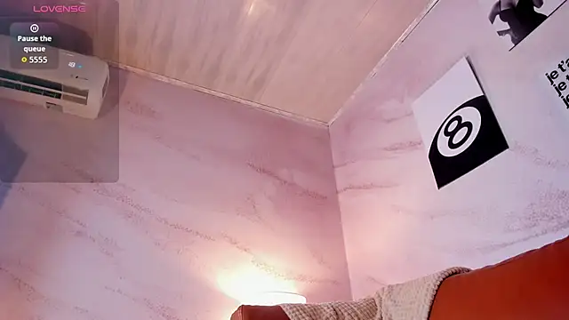 Czat XXX na żywo – Adalyn_Cute