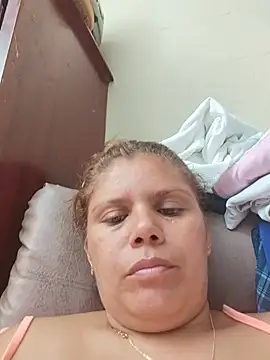 Zafiro_MD's Live XXX Chat