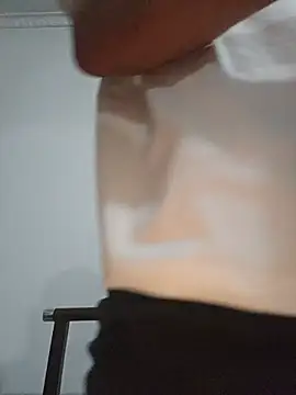 wx369369's Live XXX Chat
