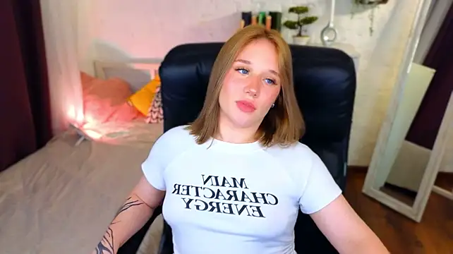 AliceTrentonn Live XXX chat