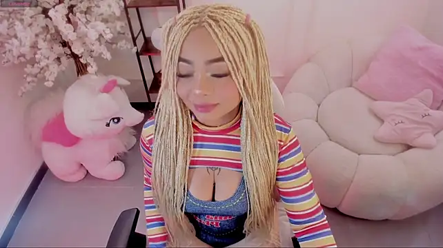 Chat XXX en directo de conny__curly