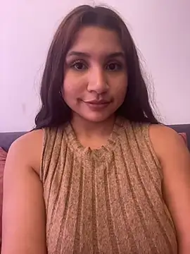 MiahJones_'s Live XXX Chat