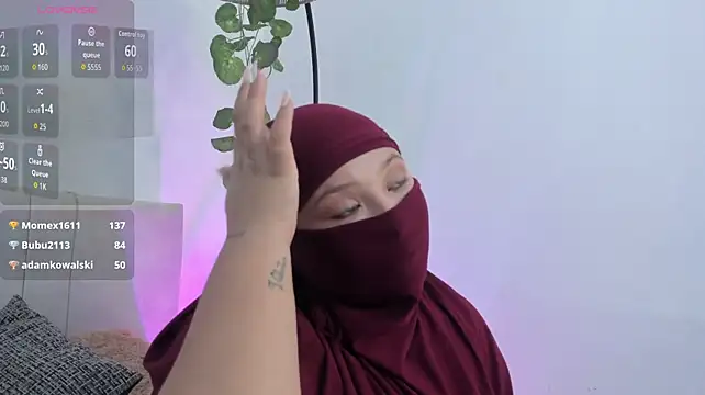 Maysanoor Live XXX-Chat