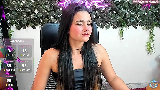 Chat +18 de DestinyHills ao vivo