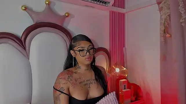 Mia_Jansen élő XXX-chatje