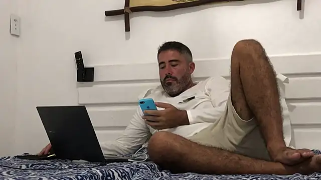 Chat XXX ao vivo de victor_chat