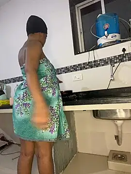 Miss-bluebell's Live XXX Chat