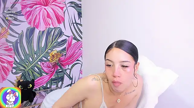 Stefany_e_ Obrolan Langsung XXX