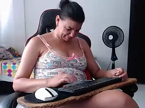 Chat XXX en directo de Adriana_0312