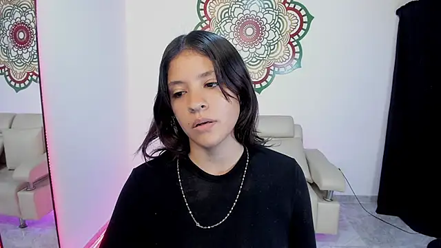 Candy_fox_19 élő XXX-chatje