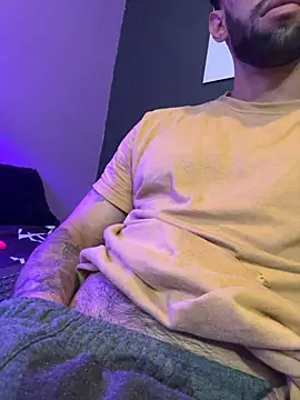 Karim_mansur XXX чат на живо