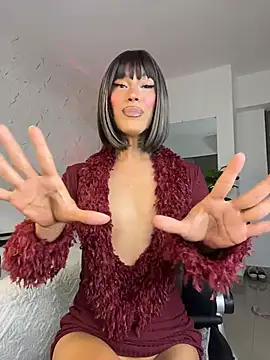miss_tatiana_'s Live XXX Chat