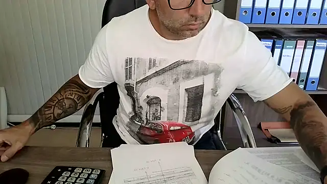 XXX chat uživo modela Evasionee