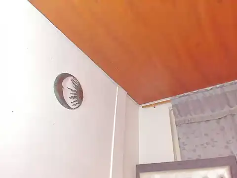 sarahnanksdoll's Live XXX Chat