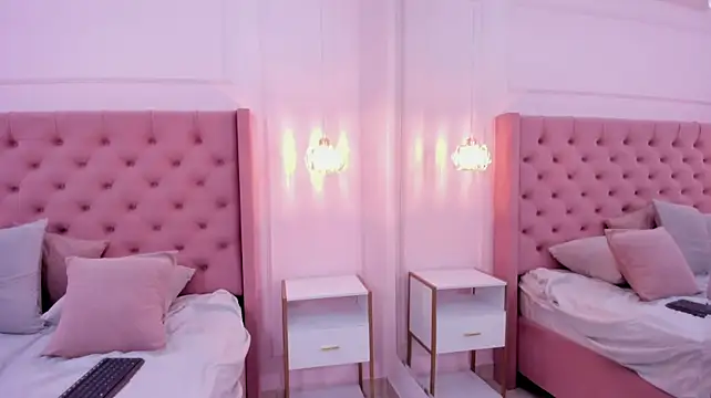 charlott_lee's Live XXX Chat