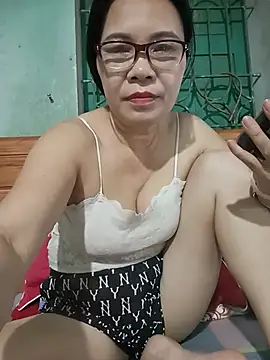 Czat XXX na żywo – Nuna_689