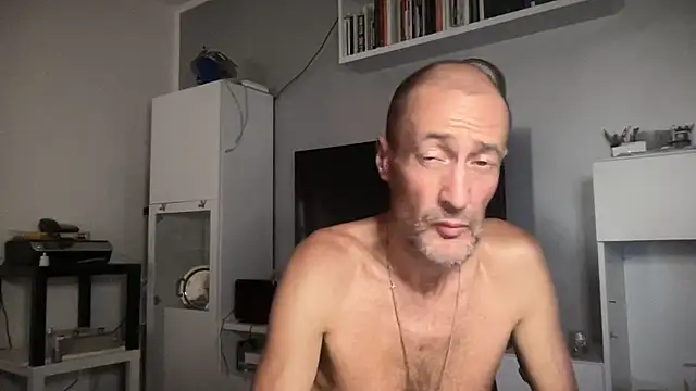 SiciliMann Live XXX chat
