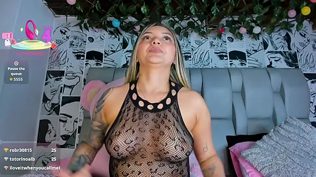 LucyRosse: απευθείας συνομιλία ΧΧΧ