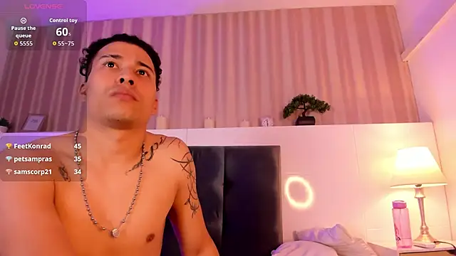 XXX chat uživo modela SapphireSeduction