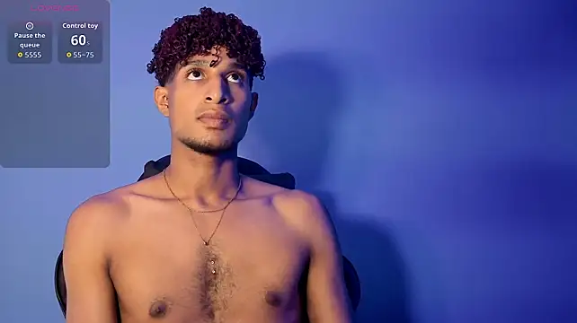 צ'אט XXX בשידור חי של Alex_Bloom
