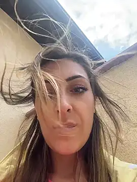 Chat +18 de KatyRosel ao vivo