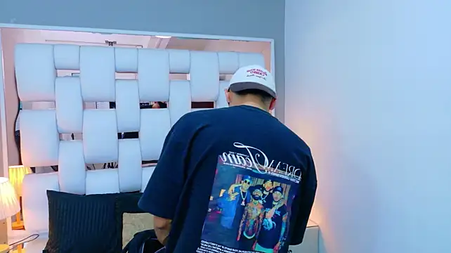 TaylerCruzのライブXXXチャット