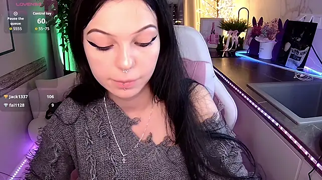 Alissa_Foksy 오프라인 XXX 채팅
