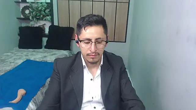 kevin_23_ Chat XXX live