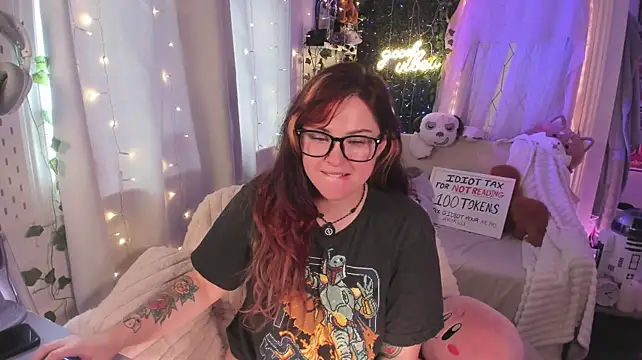 JennKenobi live XXX chat