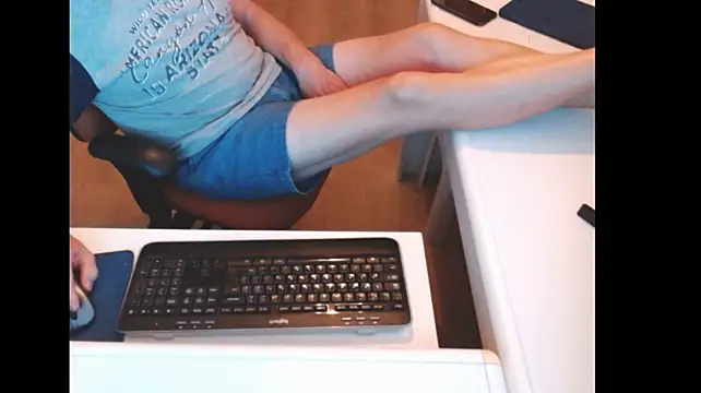dutchpornking Chat XXX in diretta