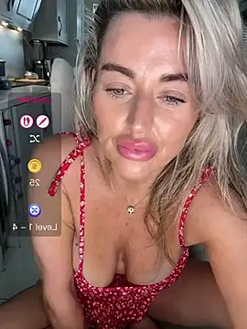Carmel_Louise Chat XXX in diretta