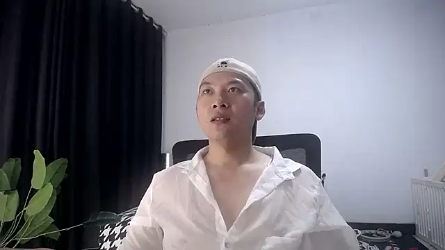 yichen008 Live XXX Chat