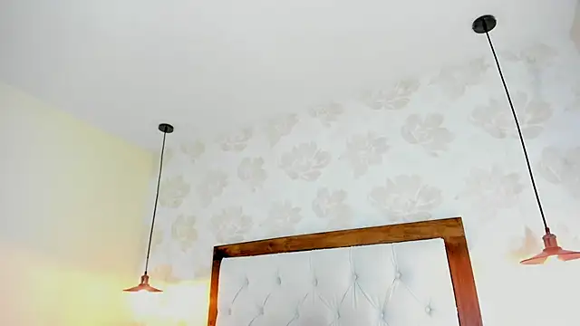 IRISCLARK1's Live XXX Chat