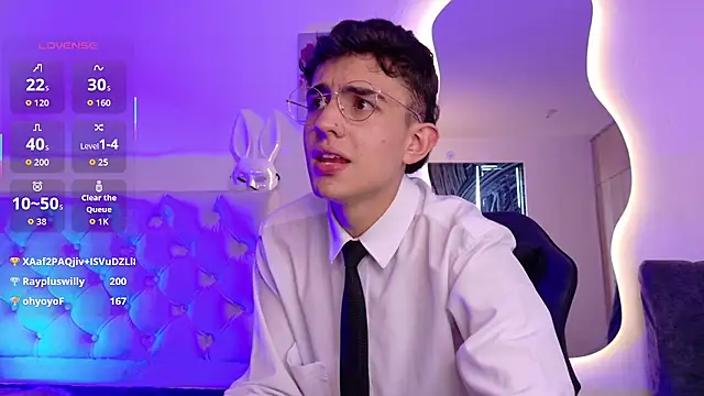 Chat +18 de Eithan__wolf ao vivo