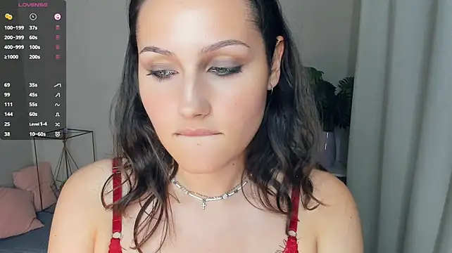 XXX chat uživo modela YettaMead