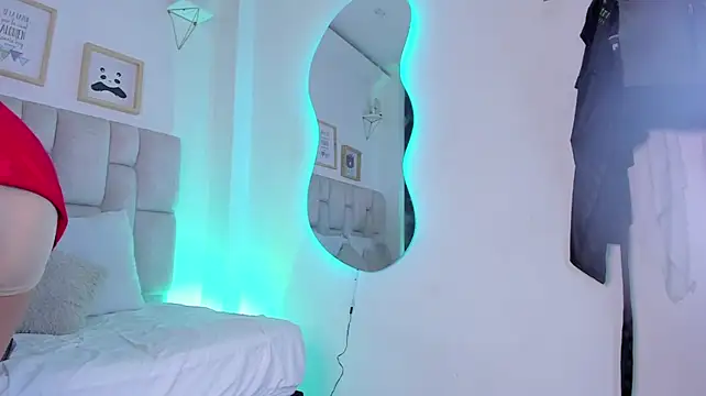 צ'אט XXX בשידור חי של angelcherrypie