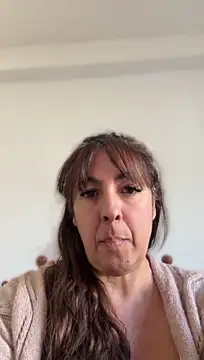 Chat XXX en directo de Sofyalone_