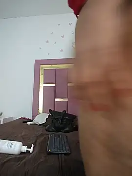 Czat XXX na żywo – AmbarthSmiith2