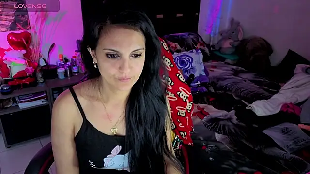 BasmaHernandez's Live XXX Chat
